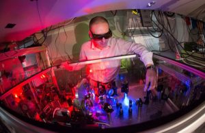 科学家用超高速镭射捕捉光合作用的关键反应